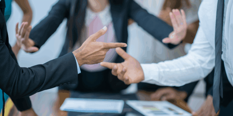 ¿Puede el conciliador rechazar una reconvención no conciliable o inconexa