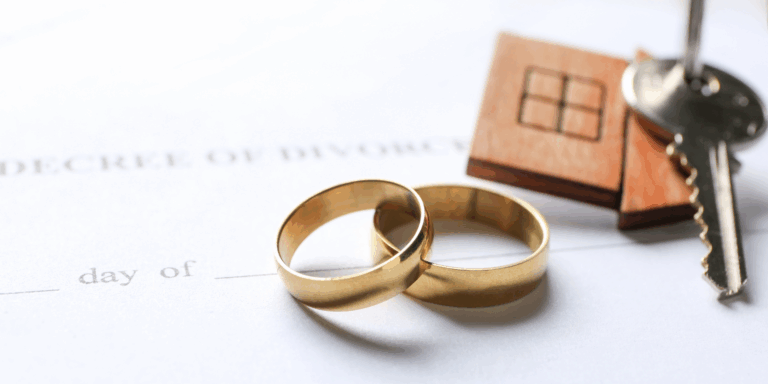 Nulidad de acto jurídico: Bienes del matrimonio se presumen sociales y no pueden transferirse sin consentimiento del cónyuge